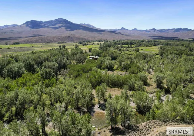 Photo 3 of House for sale at 6258 Bartlett Point Rd, Mackay, ID 83251 | MLS# 2188897 | Listing updated on 2026-08-31