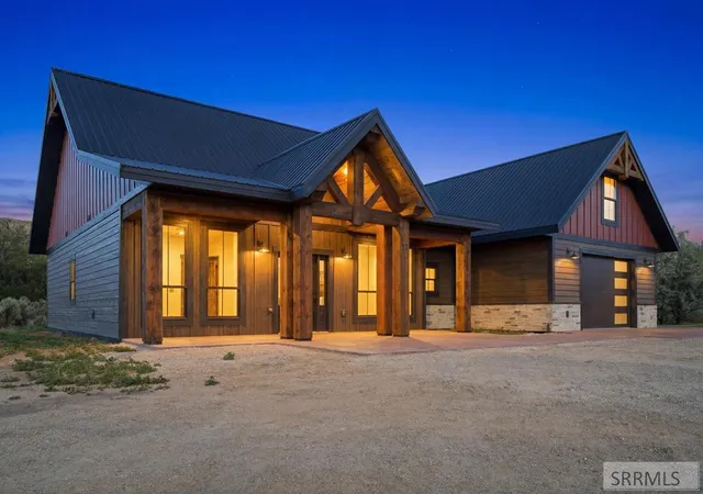 1st image of 17 Banta Dr, Salmon, ID 83467 | MLS# 2187247