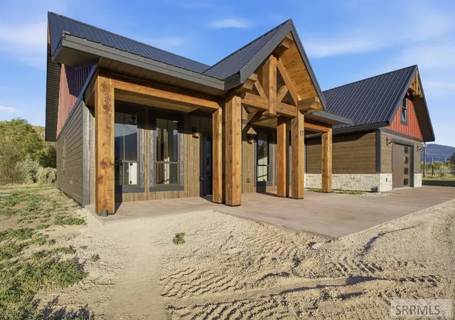 4th image of 17 Banta Dr, Salmon, ID 83467 | MLS# 2187247