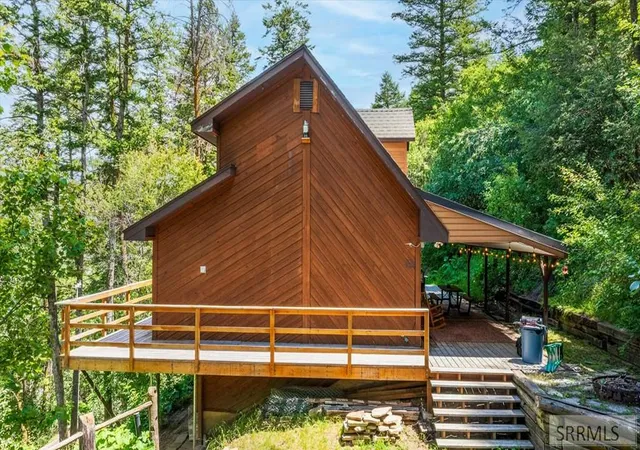 Photo 3 of Single family home for sale at 8832 N Whispering Pines Road, Pocatello, ID 83201 | MLS# 2187338 | Listing updated on 2026-09-23