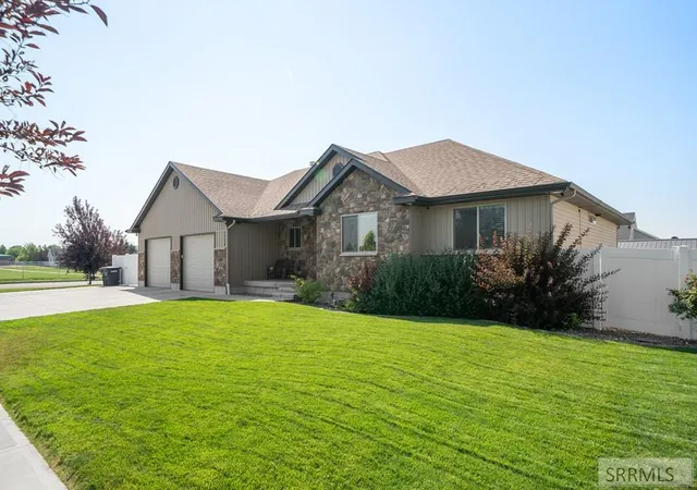 2nd image of 3274 E Sky Mountain Court, Idaho Falls, ID 83401 | MLS# 2188179