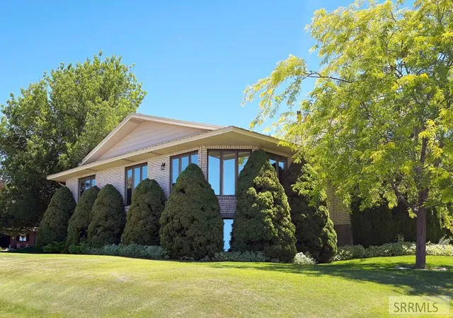 Photo 1 of Single family home for sale at 310 S 4th E, Rexburg, ID 83440 | MLS# 2187838 | Listing updated on 2026-09-10