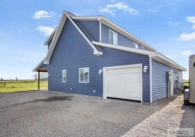 Homes for sale in Rexburg, ID | 231 S 3421 W, Rexburg, ID 83440 | MLS# 2186354