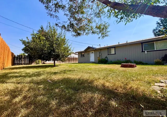 Photo 2 of Single family home for sale at 1505 Roosevelt Avenue, Salmon, ID 83467 | MLS# 2188337 | Listing updated on 2026-08-05