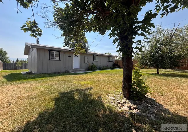 Photo 3 of Single family home for sale at 1505 Roosevelt Avenue, Salmon, ID 83467 | MLS# 2188337 | Listing updated on 2026-08-05