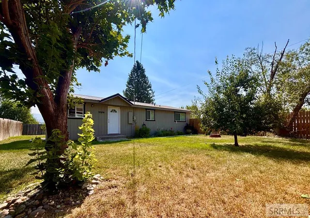 Photo 3 of Single family home for sale at 1505 Roosevelt Avenue, Salmon, ID 83467 | MLS# 2188337 | Listing updated on 2026-10-02