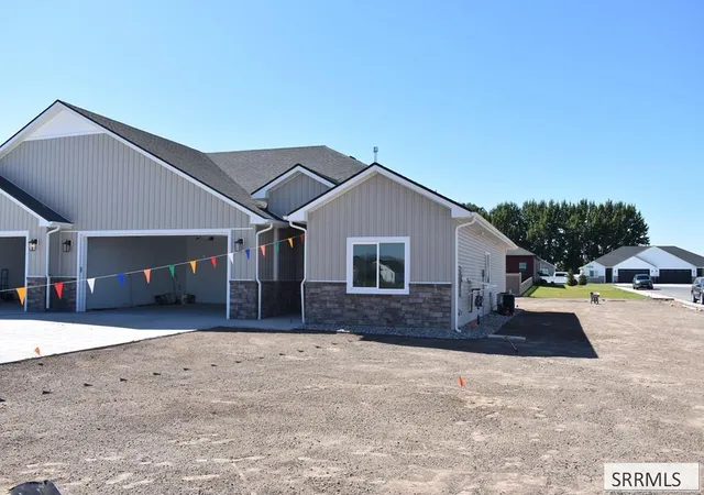 Single family home for sale at 422 Zions St, Shelley, ID 83274 | MLS# 2189954