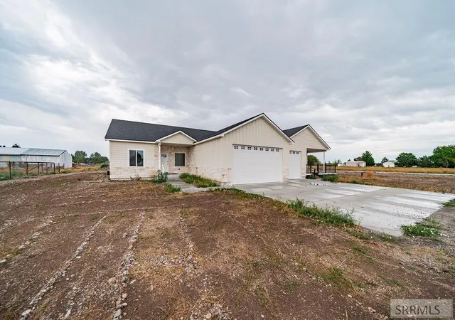 Photo 4 of House for sale at 3811 E 228 N, Rigby, ID 83442 | MLS# 2188155 | Listing updated on 2026-08-18