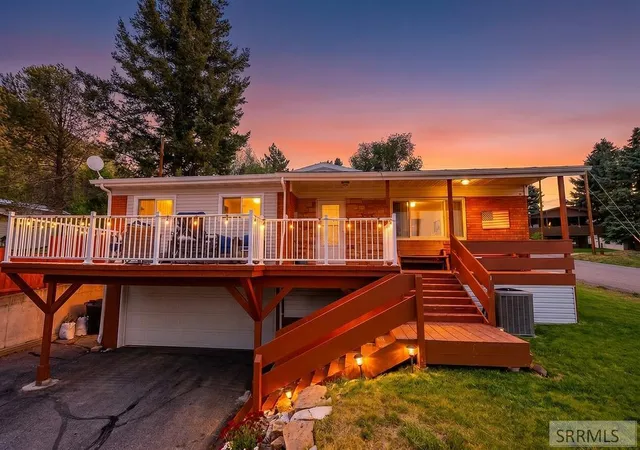 Homes for sale in Lava Hot Springs, ID | 91 W Fife Avenue, Lava Hot Springs, ID 83246 | MLS# 2187482