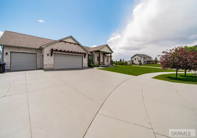 3rd image of 1101 Castle Pines Road, Rexburg, ID 83440 | MLS# 2187349