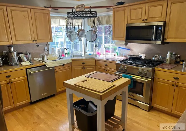 image of 674 Katie Court, Ammon, ID 83406 | MLS# 2184653