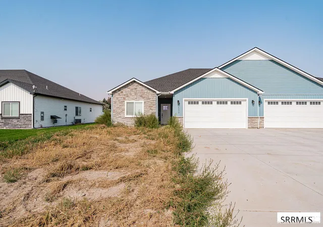 Photo 3 of Townhouse for sale at 532 Zions St, Shelley, ID 83274 | MLS# 2188439 | Listing updated on 2026-08-10