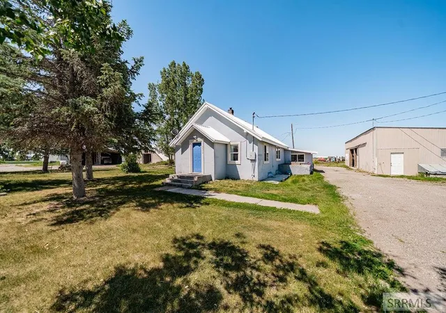 Homes for sale in Sugar City, ID | 3679 N 5000 E, Sugar City, ID 83448 | MLS# 2187233