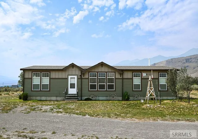 Photo 1 of Manufactured home for sale at 4522 Cottonwood Grove Rd, Mackay, ID 83251 | MLS# 2188071 | Listing updated on 2026-09-29