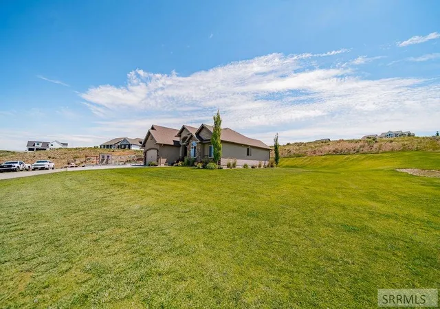 Photo 4 of Single family home for sale at 6566 E Big Bend Dr, Idaho Falls, ID 83406 | MLS# 2187844 | Listing updated on 2026-09-17
