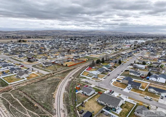 37th image of 3969 Deloy Dr, Idaho Falls, ID 83401 | MLS# 2185135