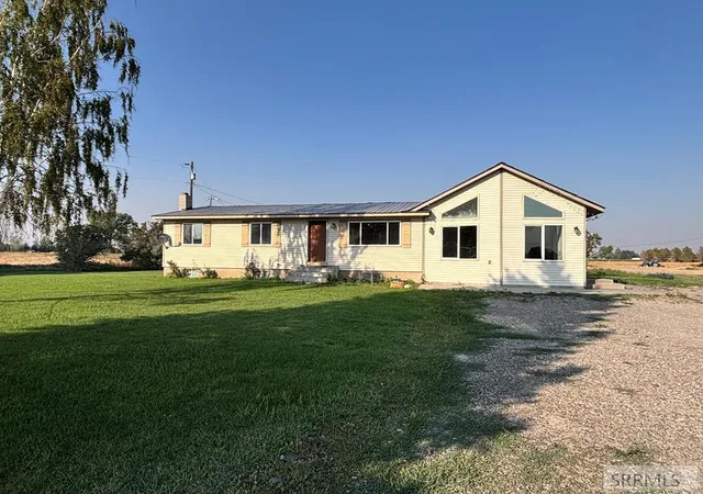 Photo 1 of Single family home for sale at 323 N 400 W, Blackfoot, ID 83221 | MLS# 2188348 | Listing updated on 2026-09-02