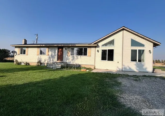 Photo 2 of Single family home for sale at 323 N 400 W, Blackfoot, ID 83221 | MLS# 2188348 | Listing updated on 2026-09-02