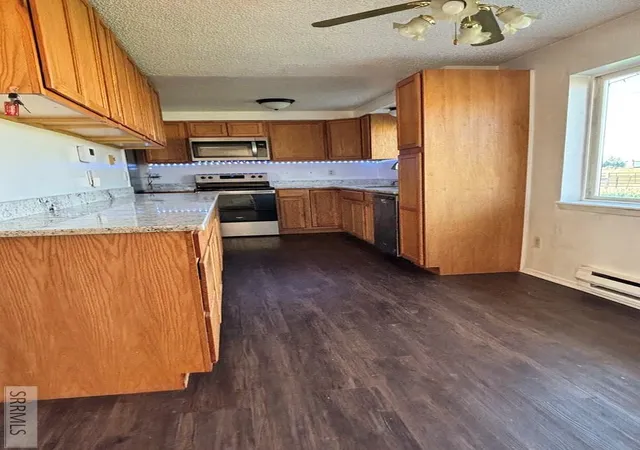 Photo 4 of Single family home for sale at 323 N 400 W, Blackfoot, ID 83221 | MLS# 2188348 | Listing updated on 2026-09-02