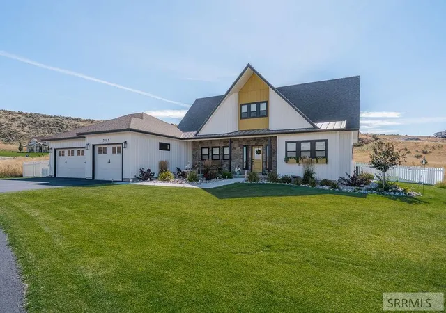 Photo 3 of Sale Pending at 7123 S High Willow Lane, Idaho Falls, ID 83406 | MLS# 2188406 | Listing updated on 2026-09-15