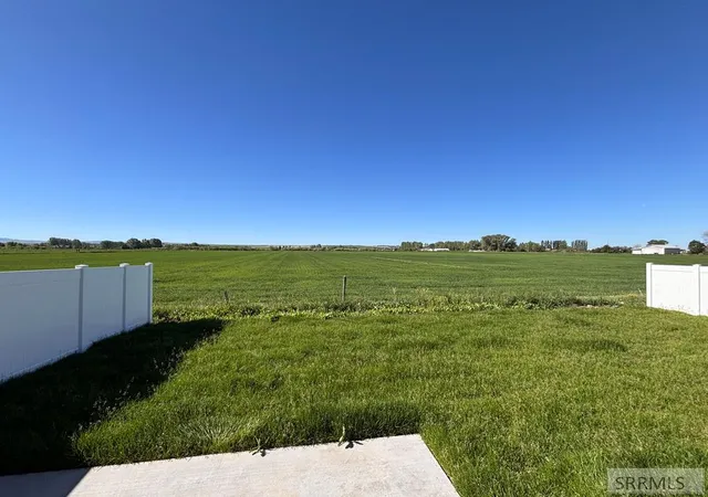 Homes for sale in Sugar City, ID | 398 E 5th S, Sugar City, ID 83448 | MLS# 2185918