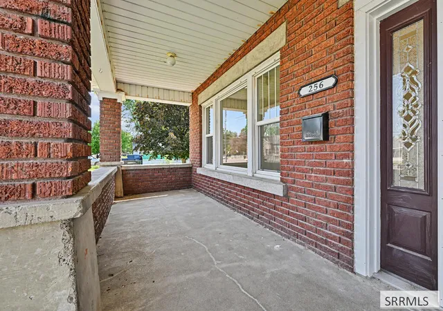 Photo 2 of Single family home for sale at 256 E Center Street, Shelley, ID 83274 | MLS# 2188863 | Listing updated on 2026-09-16
