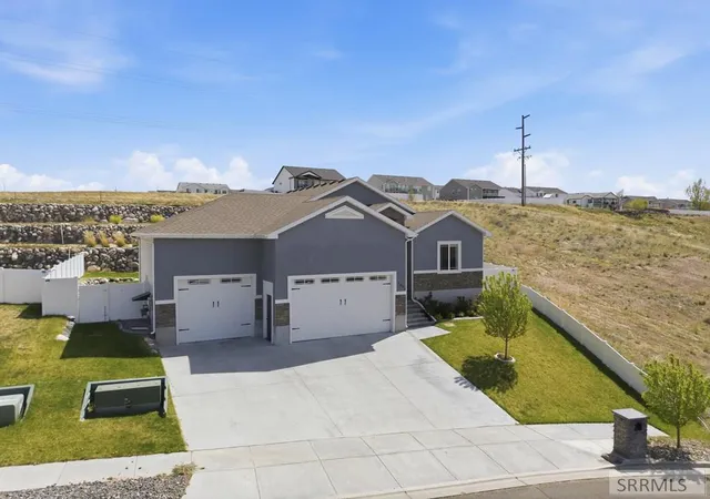 Photo 2 of Single family home for sale at 1099 Dolostone, Pocatello, ID 83201 | MLS# 2187644 | Listing updated on 2026-09-01