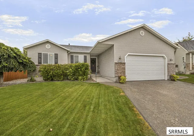 Photo 3 of Sale Pending at 2710 Doris Circle, Idaho Falls, ID 83402 | MLS# 2188555 | Listing updated on 2026-09-16