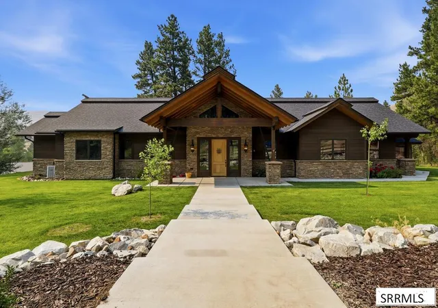 Photo 1 of Single family home for sale at 7 Delaney Lane, North Fork, ID 83466 | MLS# 2188497 | Listing updated on 2026-08-14