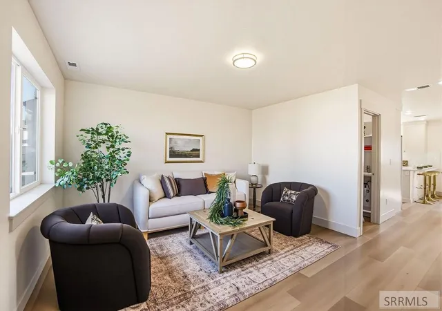 2nd image of 1332 Boston Court, Idaho Falls, ID 83402 | MLS# 2188244