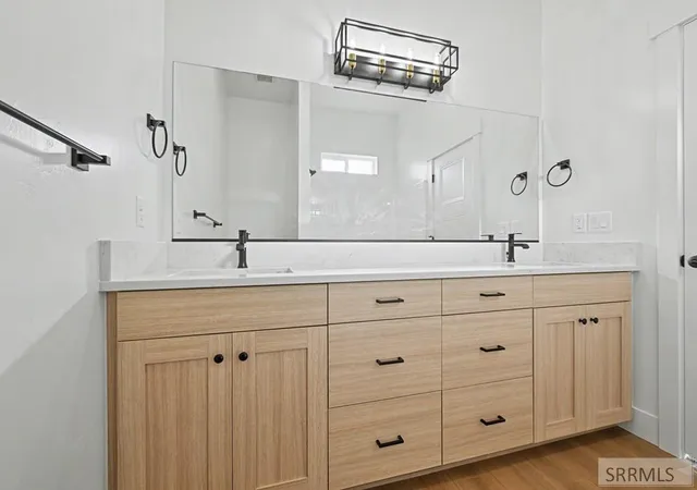 Photo 4 of Single family home for sale at 6939 Bronson Dr, Idaho Falls, ID 83402 | MLS# 2188011 | Listing updated on 2026-10-02