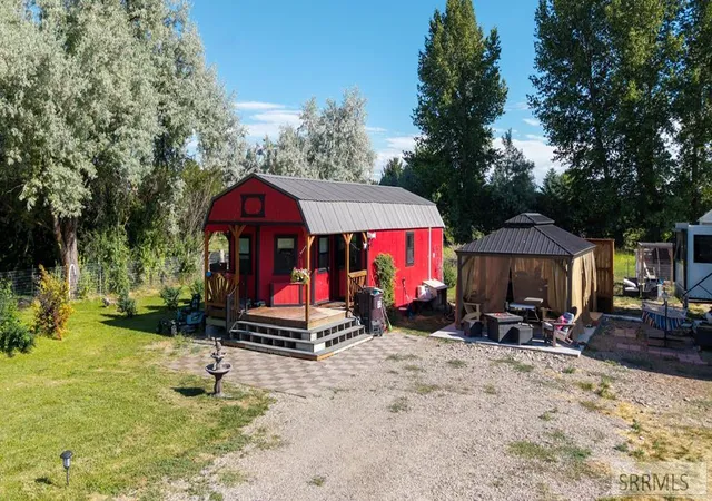 Photo 3 of Sale Pending at 589 W 200 South, Blackfoot, ID 83221 | MLS# 2187966 | Listing updated on 2026-10-18