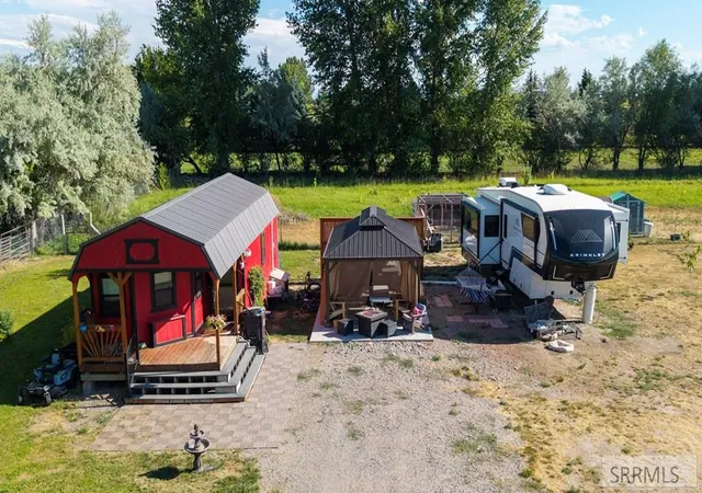 Photo 4 of Sale Pending at 589 W 200 South, Blackfoot, ID 83221 | MLS# 2187966 | Listing updated on 2026-10-18