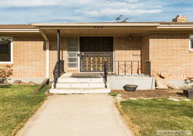 Homes for sale in Pocatello, ID | 495 Packard, Pocatello, ID 83201 | MLS# 2187587