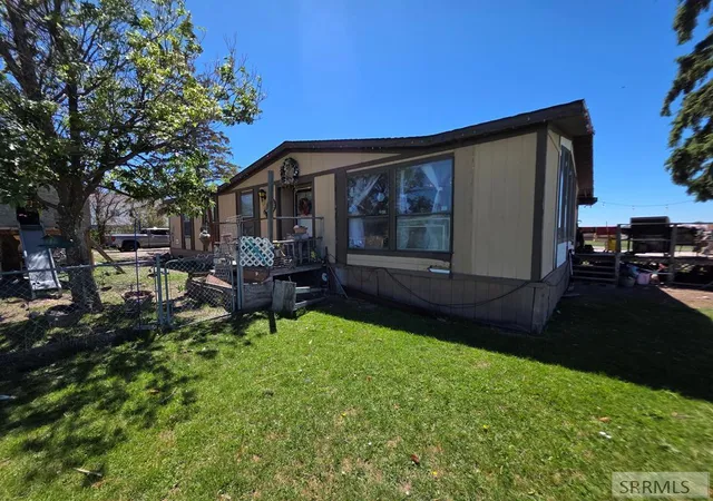 Homes for sale in Sugar City, ID | 315 W 3Rd S, Sugar City, ID 83448 | MLS# 2181038