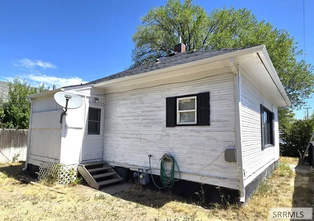 Homes for sale in Pocatello, ID | 1405 N Hayes Avenue, Pocatello, ID 83204 | MLS# 2186311