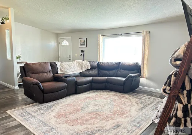 5th image of 420 Ward Dr, Blackfoot, ID 83221 | MLS# 2187264