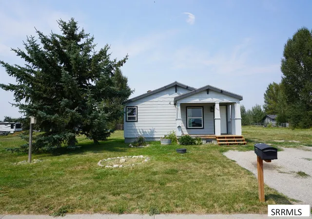 Photo 2 of Manufactured home for sale at 205 E Opal Avenue, Driggs, ID 83422 | MLS# 2188640 | Listing updated on 2026-09-08