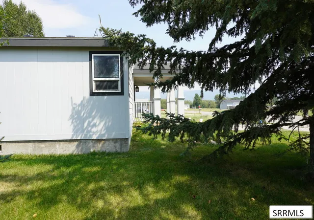 Photo 3 of Sale Pending at 205 E Opal Avenue, Driggs, ID 83422 | MLS# 2188640 | Listing updated on 2026-10-09