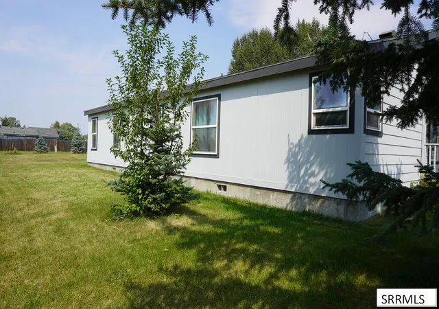 Photo 4 of Sale Pending at 205 E Opal Avenue, Driggs, ID 83422 | MLS# 2188640 | Listing updated on 2026-10-09