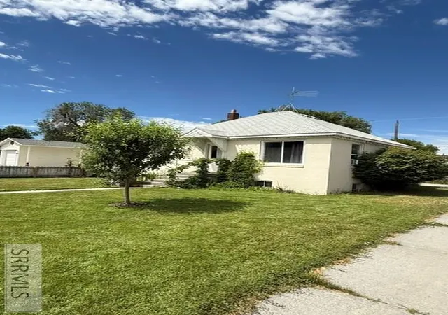 Homes for sale in Idaho Falls, ID | 1095 Cassia, Idaho Falls, ID 83402 | MLS# 2187509
