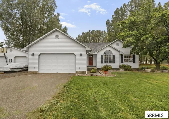 Photo 2 of Single family home for sale at 235 N 4135 E, Rigby, ID 83442 | MLS# 2188576 | Listing updated on 2026-09-21