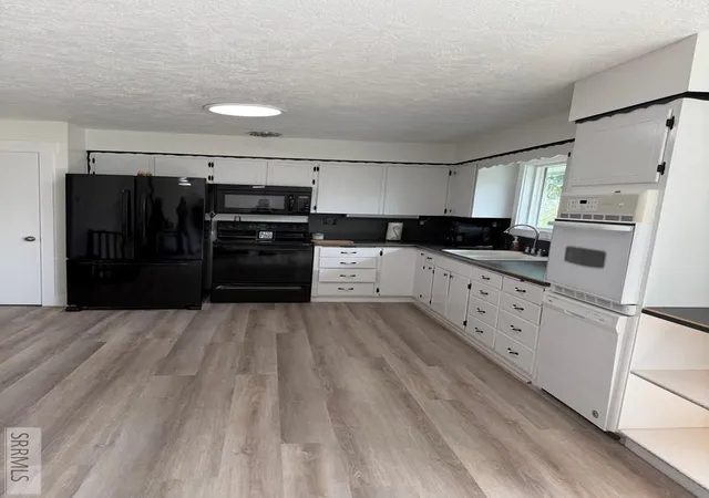 3rd image of 8224 N 5Th W, Idaho Falls, ID 83401 | MLS# 2185882
