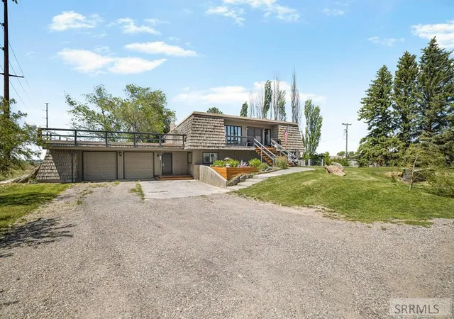 2nd image of 8955 N 15th E, Idaho Falls, ID 83401 | MLS# 2187081