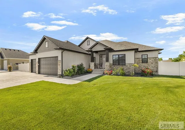Homes for sale in Idaho Falls, ID | 3042 Lin Road, Idaho Falls, ID 83401 | MLS# 2187501