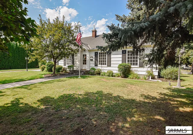 Photo 3 of Single family home for sale at 1230 S Higbee Avenue, Idaho Falls, ID 83404 | MLS# 2188440 | Listing updated on 2026-08-10