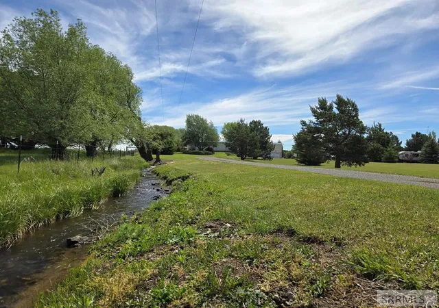 Photo 3 of Single family home for sale at 674 N 2800 E, Saint Anthony, ID 83445 | MLS# 2186786 | Listing updated on 2026-06-03