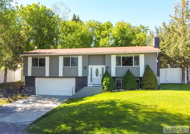 Homes for sale in Lava Hot Springs, ID | 133 W Fife Avenue, Lava Hot Springs, ID 83246 | MLS# 2186956