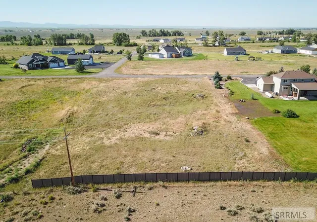 9th image of 2917 Hackamore Dr, St Anthony, ID 83445 | MLS# 2187673