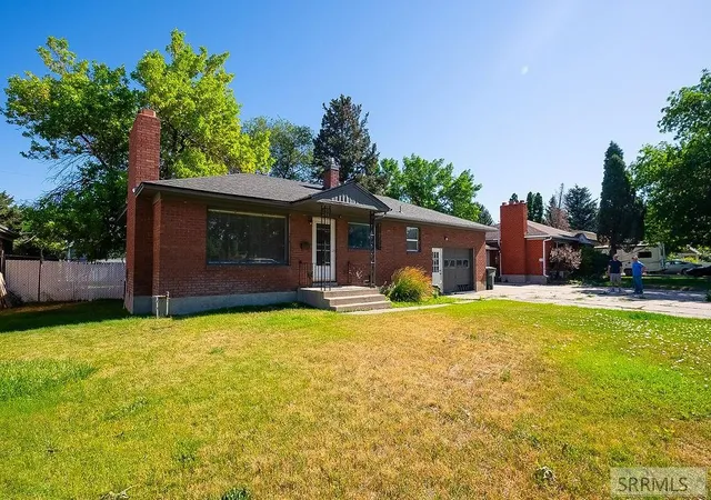 Homes for sale in Pocatello, ID | 634 W Pine Street, Pocatello, ID 83201 | MLS# 2187729